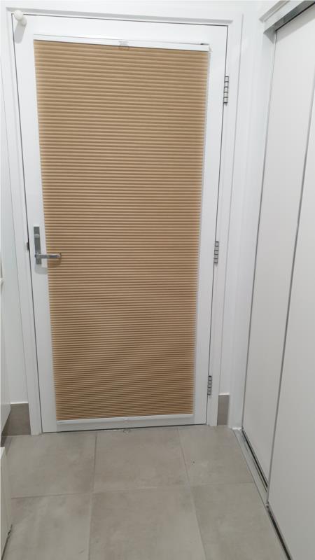 Portrait 10mm Single Cell SmartFit in Colour Flax