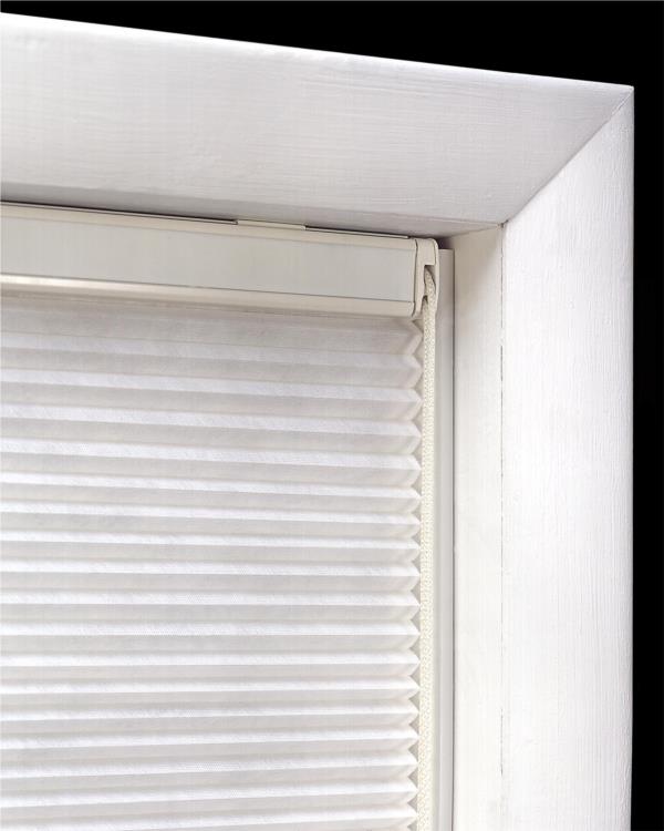 Double cell continuous looped cord honeycomb blind