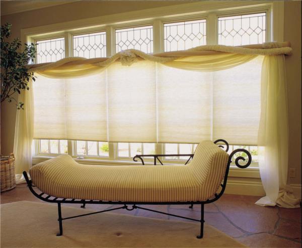 Light filtering cordless honeycomb blinds