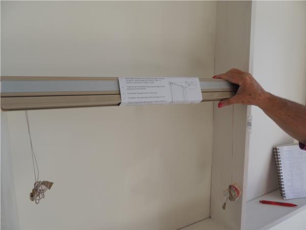 Honeycomb Blinds packaged with instructions