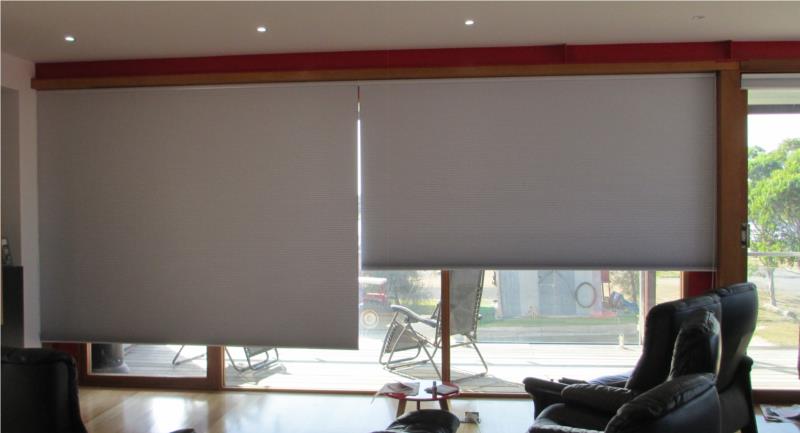 Paynesville Victoria Living room blockout eayrise honeycombs