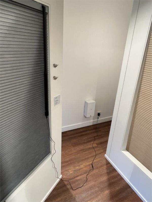 Portrait Corded Power Bar