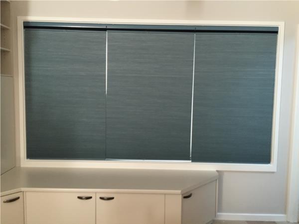 Portrait day night blockout showing