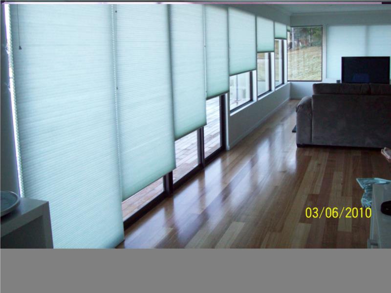 Arena Honeycomb Cordlock Light Filtering