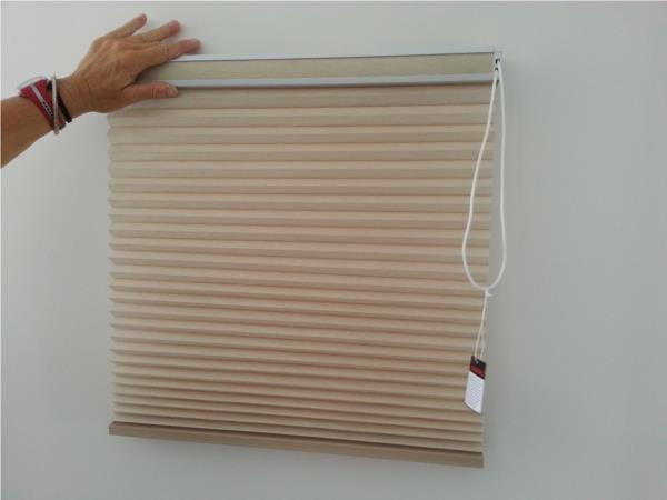 View easyrise 20mm single cell honeycomb blind